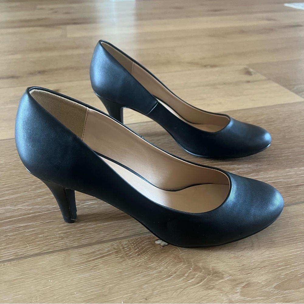 Call it Spring Heels - Picture 2 of 5
